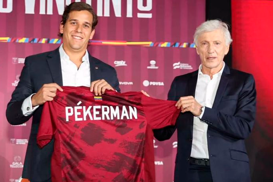 Pekerman renunció a su cargo