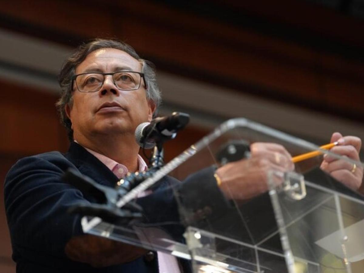 Fiscalía compulsa copias para que se investiguen presuntos delitos en la campaña Petro Presidente