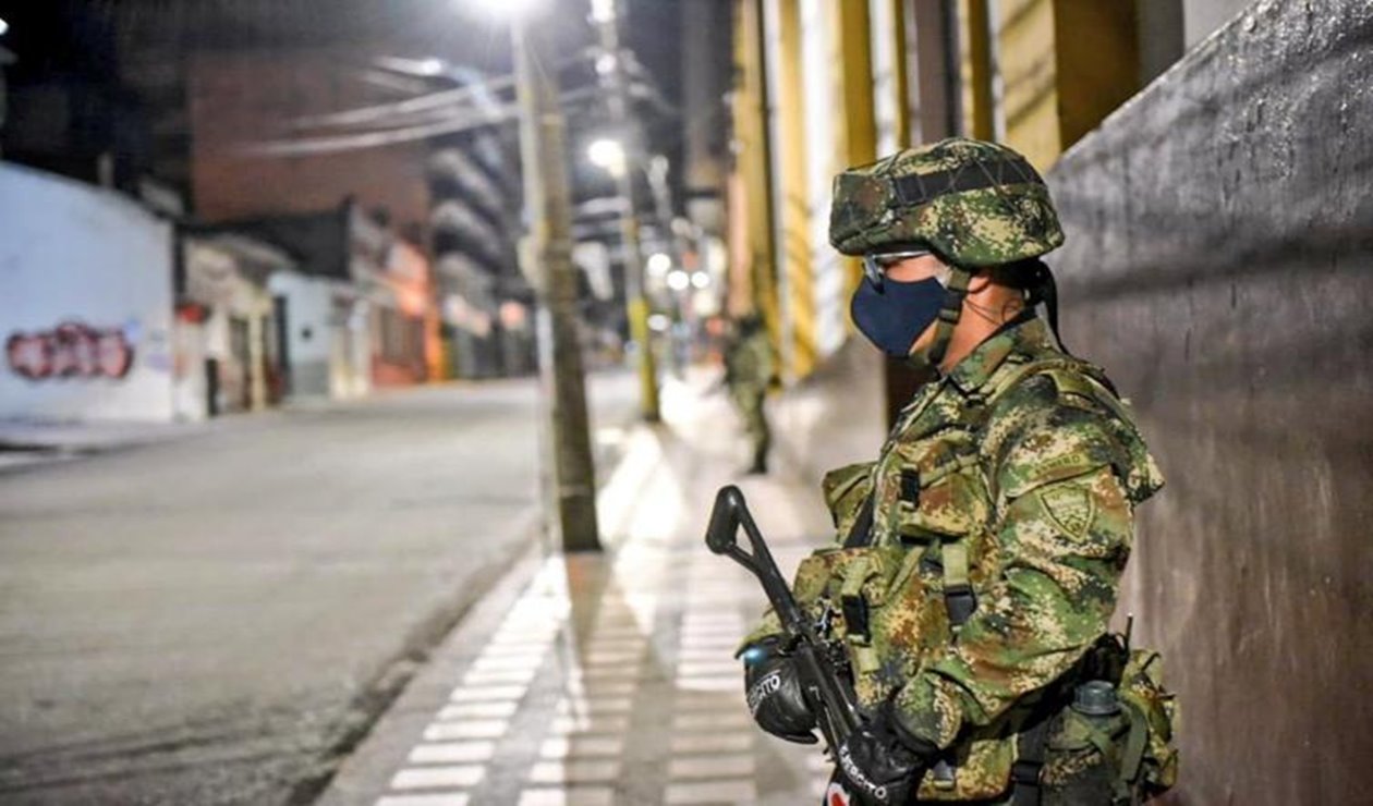 Llega nuevo refuerzo de uniformados del Ejército Nacional