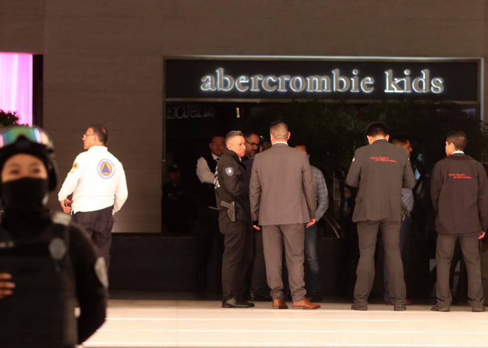 Asaltaron de manera escalofriante a una joyería