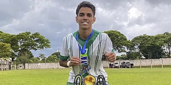 Un jugador de fútbol fue encontrado decapitado  y desmembrado