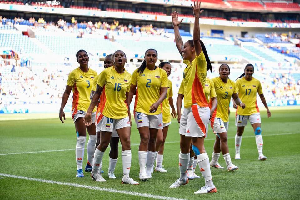 Selección Femenina de fútbol logró su primera victoria en los Juegos Olímpicos