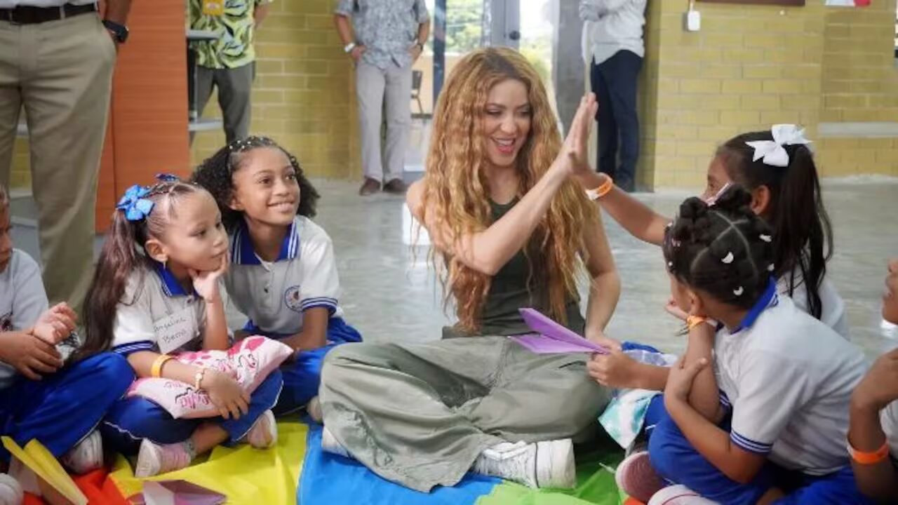 Shakira entrega un nuevo colegio en el Catatumbo