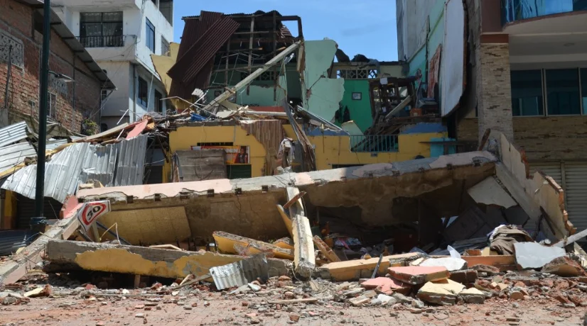 Varios muertos y heridos por terremoto en Ecuador y Perú