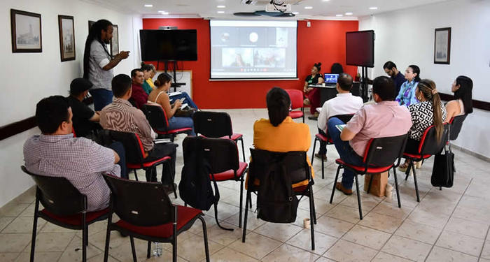 Promueven la economía popular en el Huila