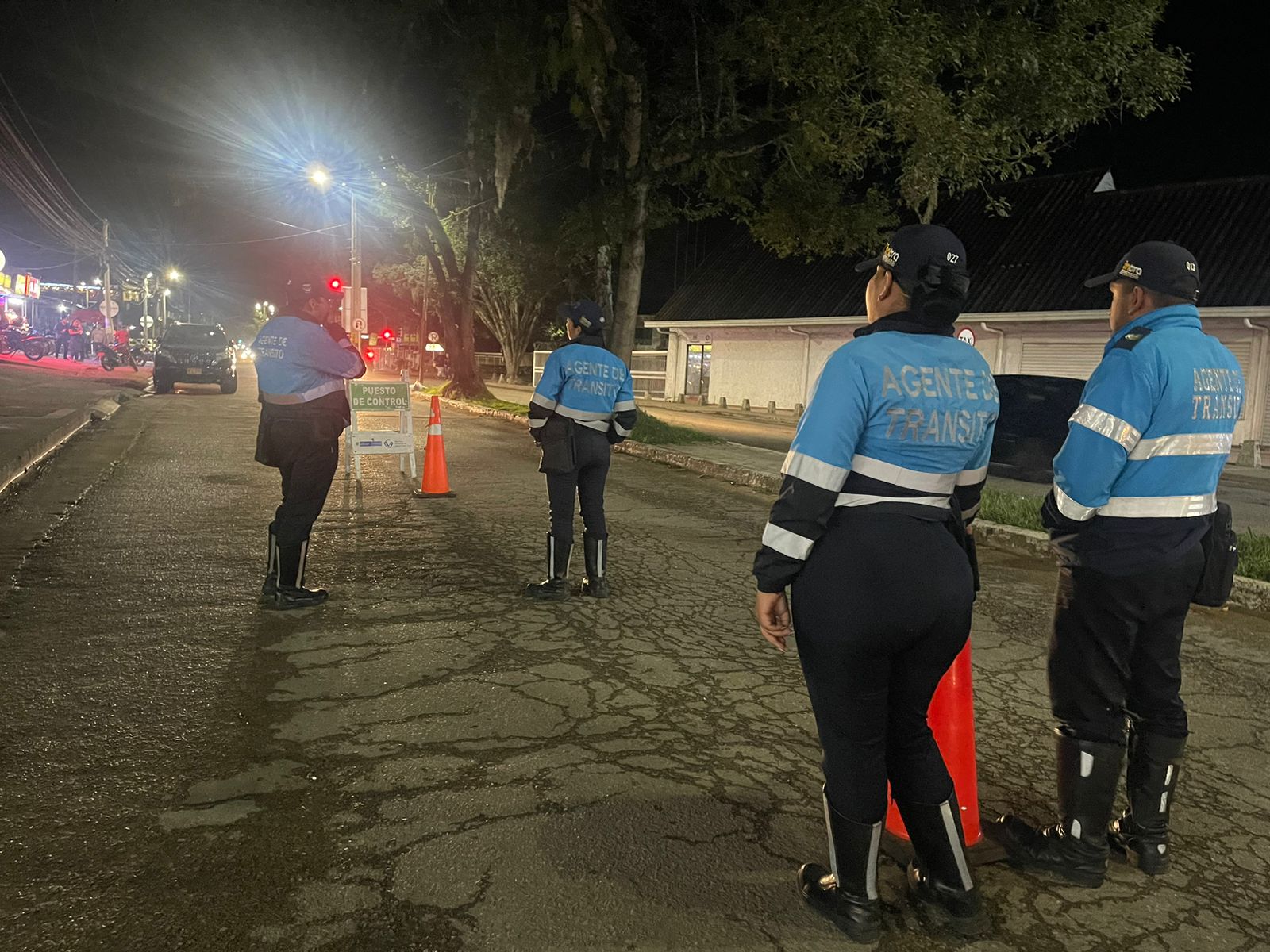 Operativo Nocturno en la Zona Rosa de Pitalito Enfocado en Seguridad Vial