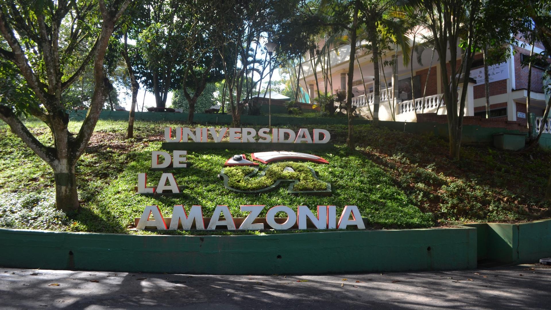 Suspenden elección de rector en la Uniamazonía