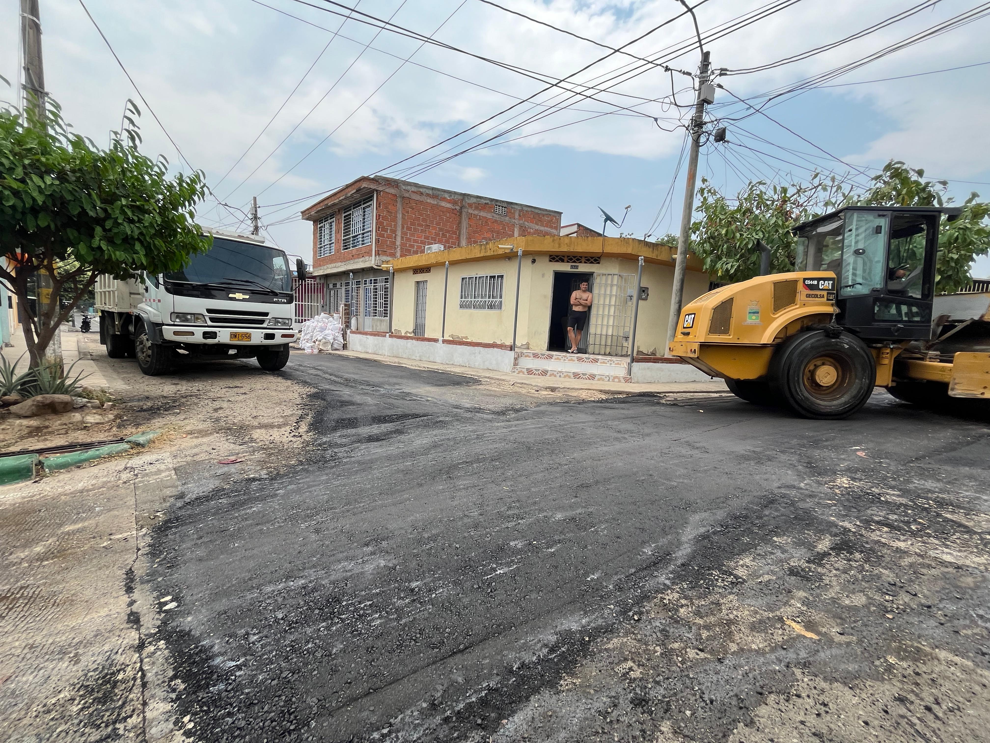 Avanza recuperación de vías en Neiva
