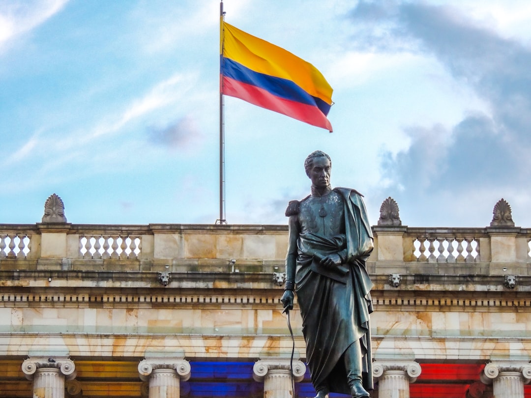 Segunda vuelta presidencial Colombia 2026 · Cobertura en vivo